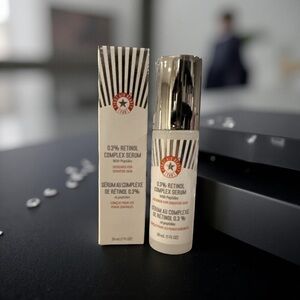 NIB•First Aid Beauty 0.3% Retinol Complex Serum With Peptides